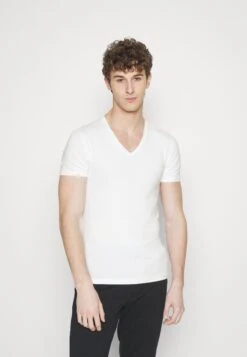 Marc O'Polo Essentials 2 Pack V Neck Shirt - Hemd - White 8 Marc O'Polo Essentials 2 Pack V Neck Shirt - Hemd - White -Jack and Jones Verkoopwinkel 0008e636f018435da22c059d377877e6