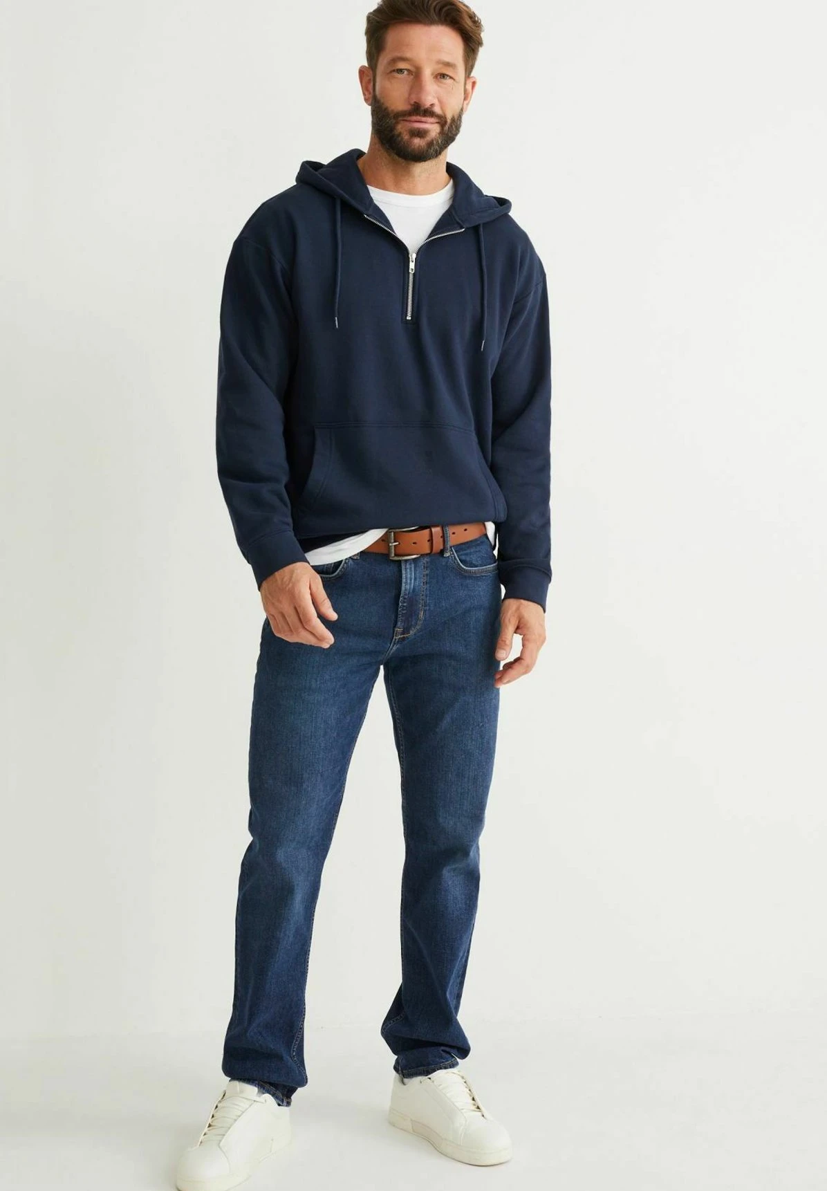 Straight Leg Jeans - Denim Dark Blue 4 Straight Leg Jeans - Denim Dark Blue - Afbeelding 2