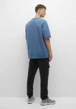 PULL & BEAR Basic Cargo- Jeans Tapered Fit - Black Denim -Jack and Jones Verkoopwinkel 00d8663928844006aad5bb9d27ff40a2