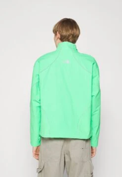 The North Face Tek Piping Wind Jacket - Windjack - Chlorophyll Green 13 The North Face Tek Piping Wind Jacket - Windjack - Chlorophyll Green -Jack and Jones Verkoopwinkel 01062a44beb6438c92d53241df02b635