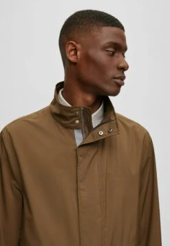 Boss Halflange Jas - Dunkelgrün Fünf -Jack and Jones Verkoopwinkel 02b77b93576f49d7909b31bb502ae124