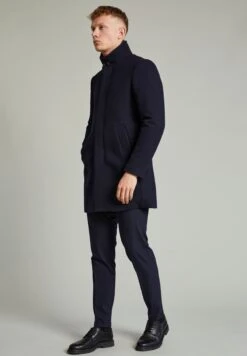 Matinique Maharvey - Winterjas - Dark Navy 11 Matinique Maharvey - Winterjas - Dark Navy -Jack and Jones Verkoopwinkel 0369065bc4404f5fabca28acc33c816b