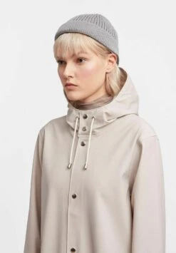 Stutterheim Stockholm Long Print - Regenjas - Light Sand -Jack and Jones Verkoopwinkel 051e28d18d0e452189cac28e8067790b