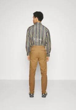 Boss Genius - Chino - Medium Beige -Jack and Jones Verkoopwinkel 0a06efe4eff3452c93747560c67d1421