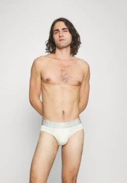 Hip Brief 3 Pack - Slip - Black/Ponderosa Pine/Spring Onion 12 Hip Brief 3 Pack - Slip - Black/Ponderosa Pine/Spring Onion -Jack and Jones Verkoopwinkel 0a7b93f9f921435ab5b143cd18b8c676