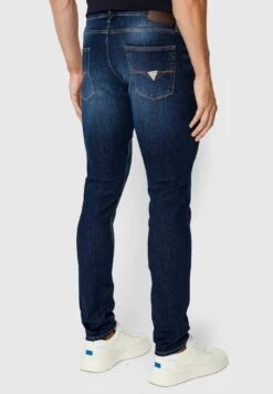 Guess Slim Fit Jeans - Blu -Jack and Jones Verkoopwinkel 0addc85d67ae46e3a6f90c398b9e90cb
