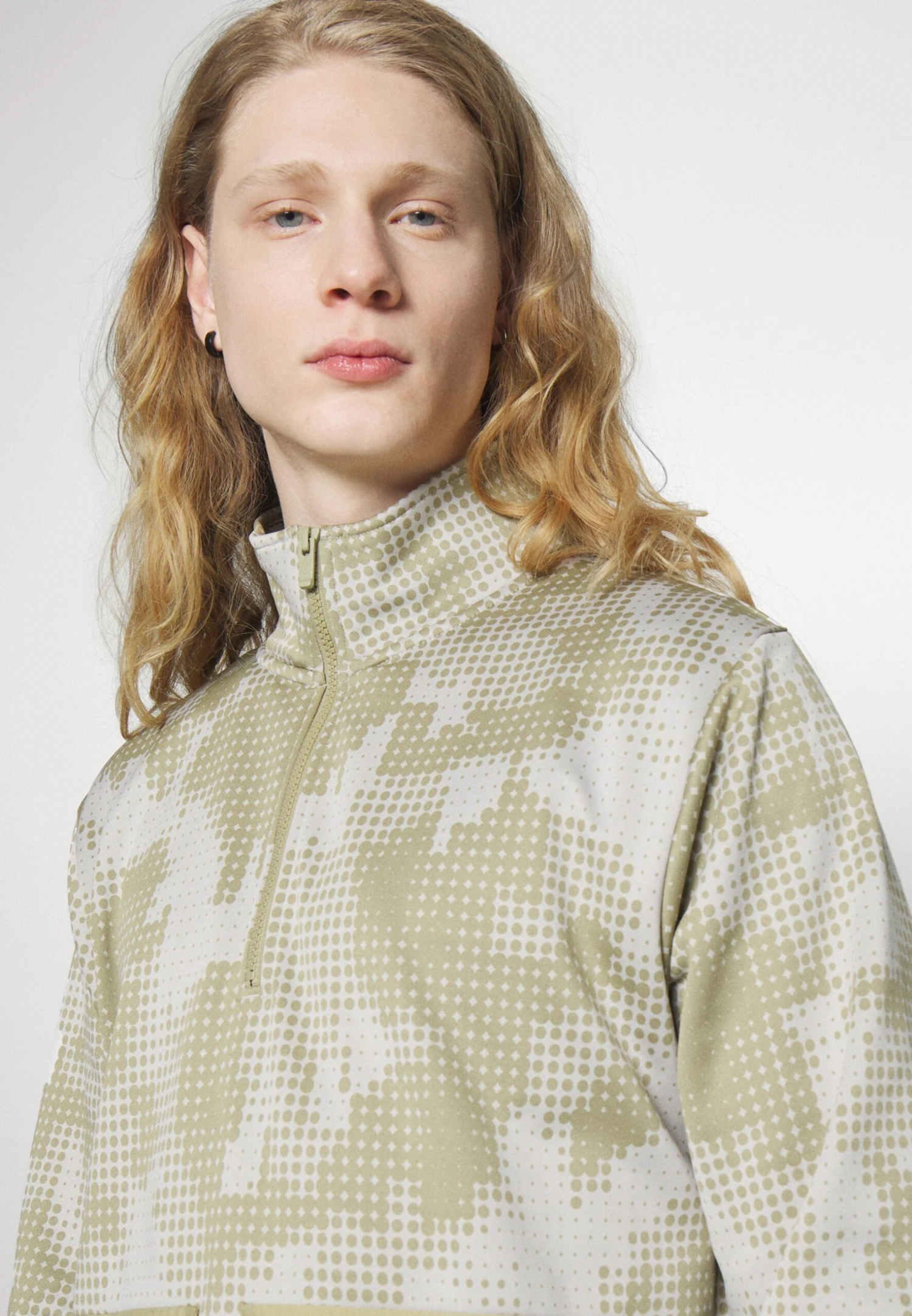 Nike Sportswear Windjack - Neutral Olive/Light Iron Ore/Black 11 Nike Sportswear Windjack - Neutral Olive/Light Iron Ore/Black - Afbeelding 9