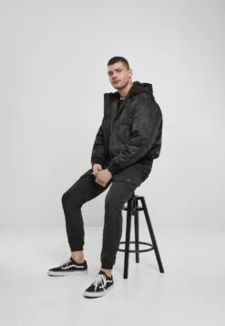 Brandit Hooded- Jas - Black -Jack and Jones Verkoopwinkel 0cd80d4b6203410fab44c191d72acb9b