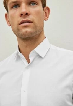 Next Textured Single Cuff - Overhemd - White -Jack and Jones Verkoopwinkel 0e039564c0e34479a2286a9a171a36ea