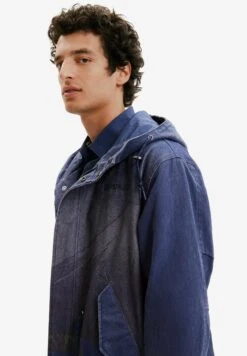 Desigual Detachable Padded - Parka - Blue 10 Desigual Detachable Padded - Parka - Blue -Jack and Jones Verkoopwinkel 0e13e68a14e5496584ae6b305dbcea4f