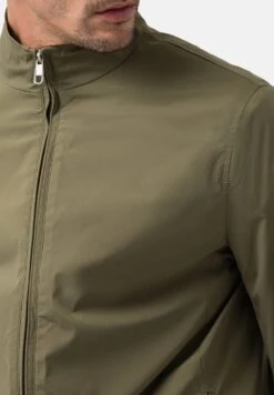 Pierre Cardin Outdoorjas - Kalamata 9 Pierre Cardin Outdoorjas - Kalamata -Jack and Jones Verkoopwinkel 0fcee655fecd4f03874f7b4ba9e067e5