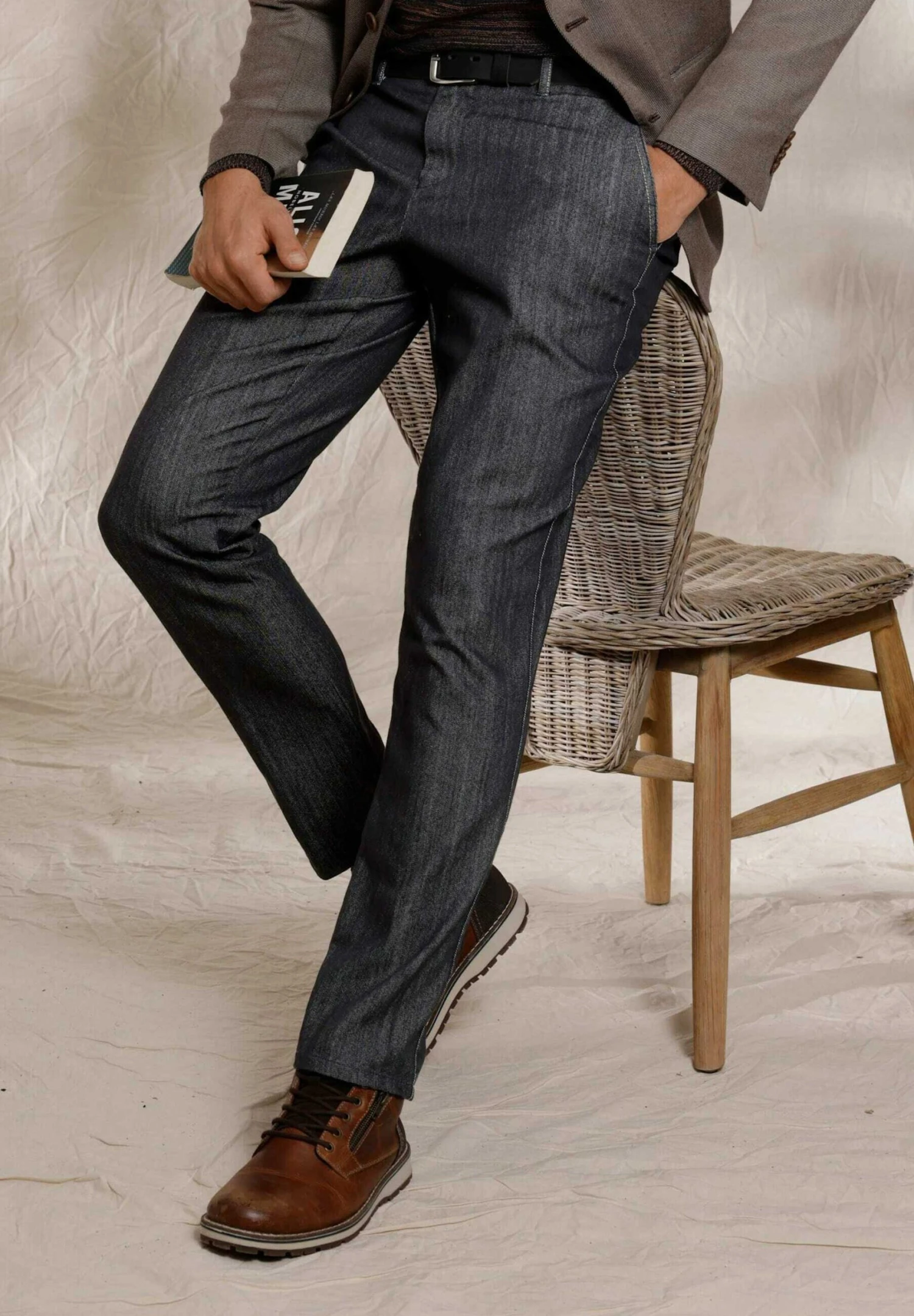 Straight Leg Jeans - Dunkelblau 3 Straight Leg Jeans - Dunkelblau