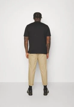 Redefined Rebel Kevin Pants Plus Size - Broek - Kelp 9 Redefined Rebel Kevin Pants Plus Size - Broek - Kelp -Jack and Jones Verkoopwinkel 101b30ccd07f433e8524e0b47a4296d5