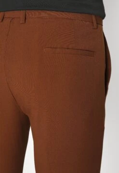 Lindbergh Slim Fit Club Pants - Broek - Deep Camel 13 Lindbergh Slim Fit Club Pants - Broek - Deep Camel -Jack and Jones Verkoopwinkel 10b718455de84ce7b95fa6954d177997