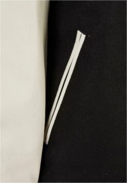 FUBU Old English Varsity Jacket - Bomberjacks - Black Offwhite White -Jack and Jones Verkoopwinkel 11c91aaff0a34f16949bdb133d350b16