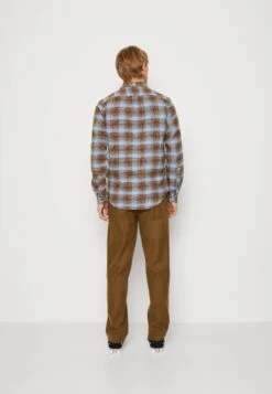 Leesure- Overhemd - Dreamy Blue 10 Leesure- Overhemd - Dreamy Blue -Jack and Jones Verkoopwinkel 127e96497f0447319344c13994a5f5e0