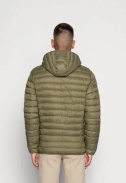 Blend Romseybh - Winterjas - Winter Moss 9 Blend Romseybh - Winterjas - Winter Moss -Jack and Jones Verkoopwinkel 13b3a06bb7d247e2a95737526e85ba6b