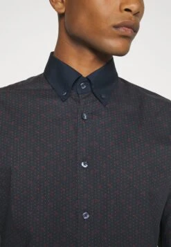 Elgin - Overhemd - Burgundy 13 Elgin - Overhemd - Burgundy -Jack and Jones Verkoopwinkel 1449780666164734922d0278de219c27