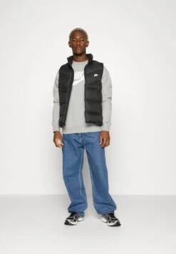 Nike Sportswear Bodywarmer - Black/Sail -Jack and Jones Verkoopwinkel 15c5ac9b114d44f6970002b9d8ec3aaa