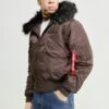 Alpha Industries Hooded Custom - Winterjas - Hunter Brown 1 Alpha Industries Hooded Custom - Winterjas - Hunter Brown -Jack and Jones Verkoopwinkel 17ef081b5163484bbe69bb0e4e39bbb7