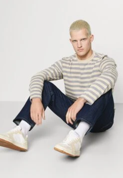 NN07 Sonny - Straight Leg Jeans - Sky Blue -Jack and Jones Verkoopwinkel 1a2e1669537045279614fe181b858078