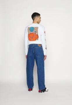 Volcom Billow - Relaxed Fit Jeans - Oliver Mid Blue 13 Volcom Billow - Relaxed Fit Jeans - Oliver Mid Blue -Jack and Jones Verkoopwinkel 1b34339249324da69236d9e4e108a5eb