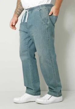 Straight Leg Jeans - Blue Bleached