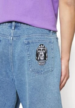 Obey Clothing Bigwig Baggy- Jeansshort - Light Indigo -Jack and Jones Verkoopwinkel 1b9de046e4fa4e9aae8f3463fbc0249b