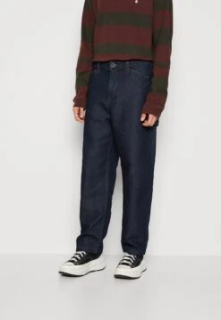 Volcom Kraftsman Pant - Relaxed Fit Jeans - Baja Indigo -Jack and Jones Verkoopwinkel 1c69dd502fad4c42925c5d4f6bbcfbcd