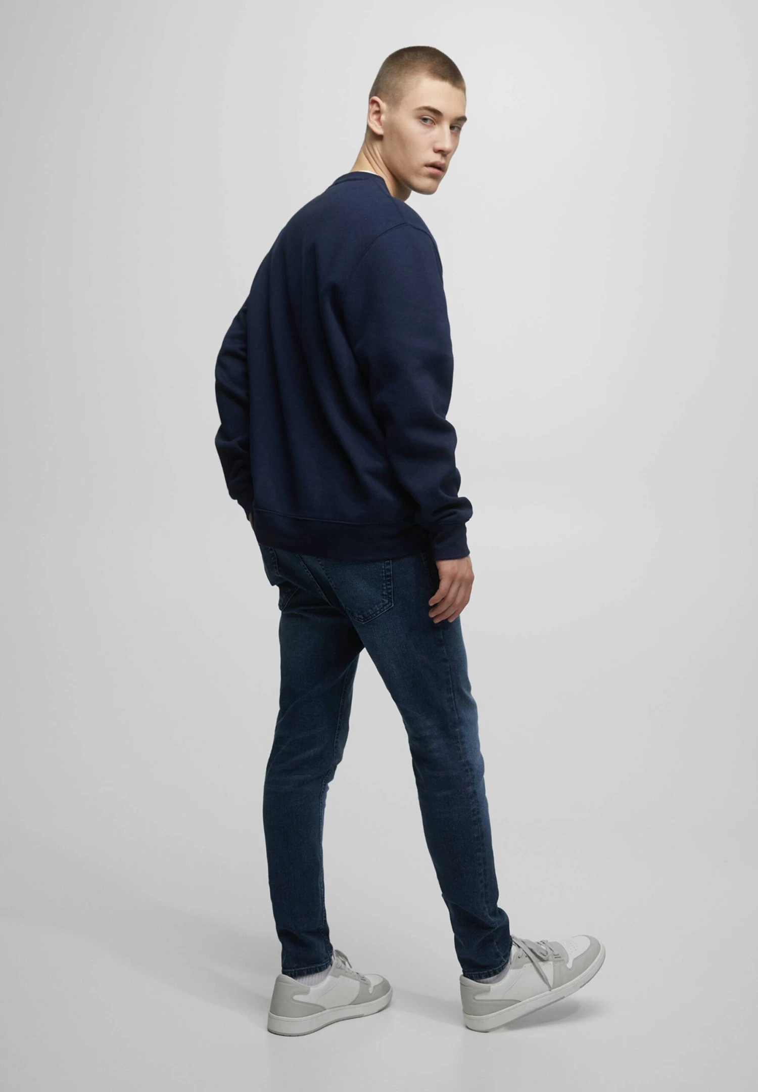 PULL & BEAR Basic - Slim Fit Jeans - Dark Blue 5 PULL & BEAR Basic - Slim Fit Jeans - Dark Blue - Afbeelding 3