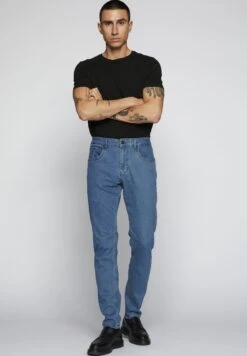 Matinique Mapete- Straight Leg Jeans - Light Washed Denim -Jack and Jones Verkoopwinkel 1dd3abf54c2548d68a145b61c920231f