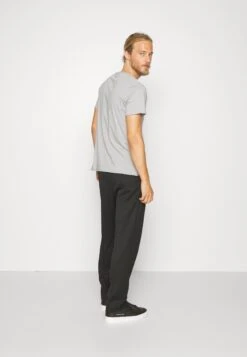 Filippa K Samson Trouser - Broek - Black 9 Filippa K Samson Trouser - Broek - Black -Jack and Jones Verkoopwinkel 1e8ef0532a7f48e9b3f9132450bf68df