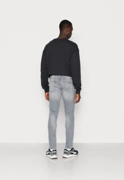 Only & Sons Onsloom - Slim Fit Jeans - Grey Denim -Jack and Jones Verkoopwinkel 20eb8dcf5fa34983b762372ba367c4e2