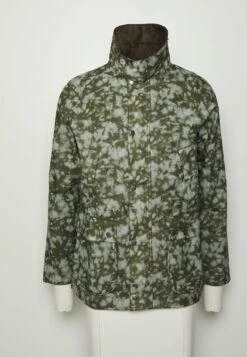 Beacon Dye Bedale - Halflange Jas - Light Moss 21 Beacon Dye Bedale - Halflange Jas - Light Moss -Jack and Jones Verkoopwinkel 20f75b2d45cd444586bedddf711019f8