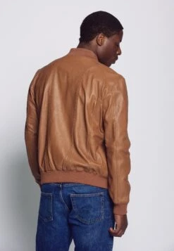 Leren Jas - Cognac 10 Leren Jas - Cognac -Jack and Jones Verkoopwinkel 21605ce620044d72875646abb316cf25