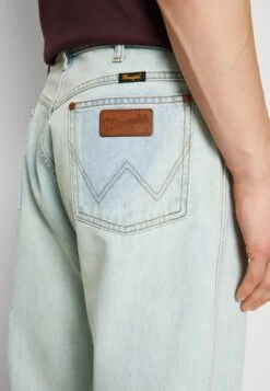 Wrangler Frontier - Straight Leg Jeans - Icy Blue -Jack and Jones Verkoopwinkel 22585170d9ec43019ca8822cfd9541a5