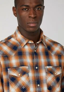 Wrangler Ls Western - Overhemd - Golden Oak 10 Wrangler Ls Western - Overhemd - Golden Oak -Jack and Jones Verkoopwinkel 247fcc97b27a433b939a840628c2bb54