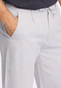 Lindbergh Herringbone - Broek - Grey Mel 12 Lindbergh Herringbone - Broek - Grey Mel -Jack and Jones Verkoopwinkel 2955b2de2e5f4b87a1b900b054a0e369