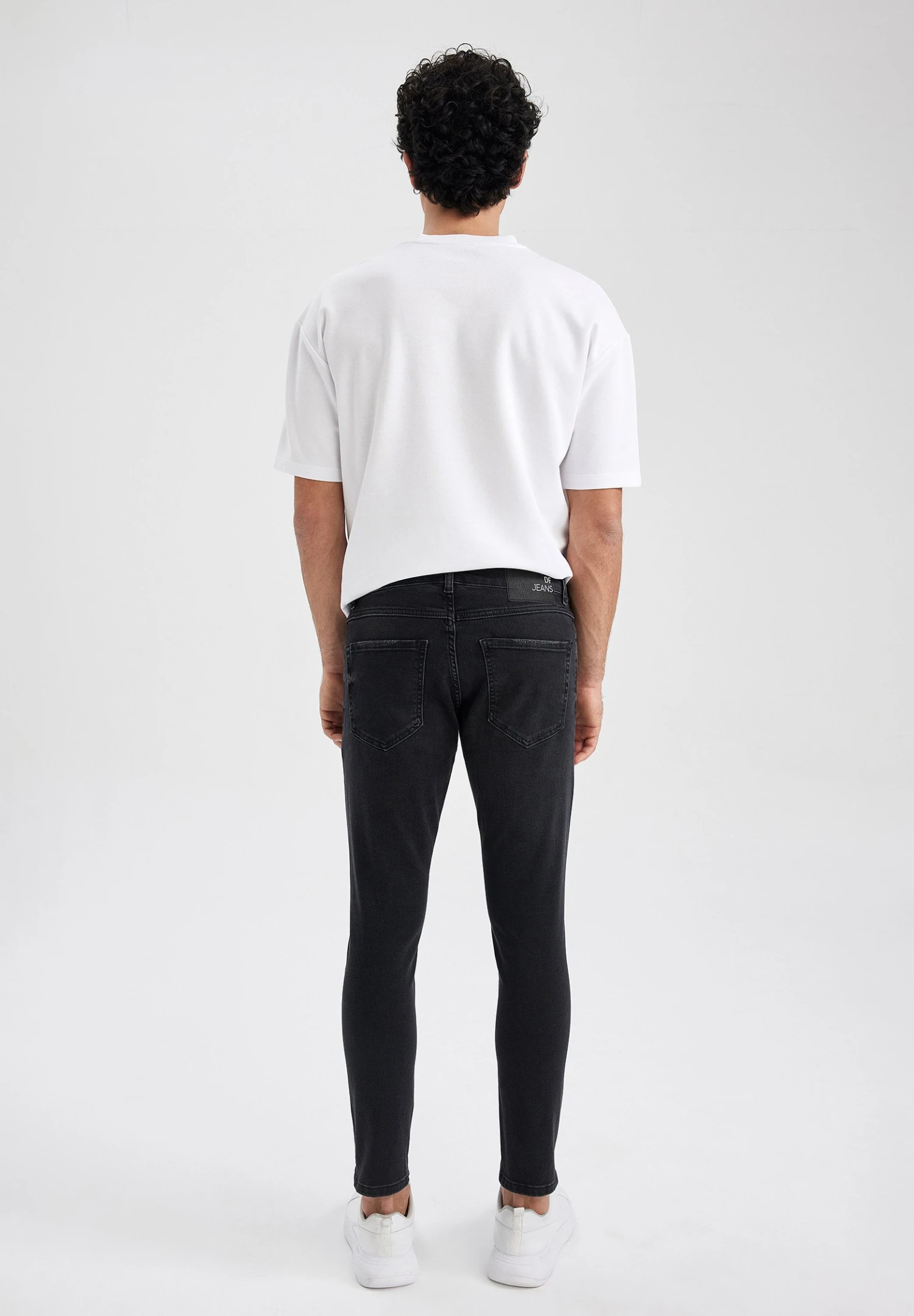 DeFacto Comfort Fit - Slim Fit Jeans - Black 5 DeFacto Comfort Fit - Slim Fit Jeans - Black - Afbeelding 3