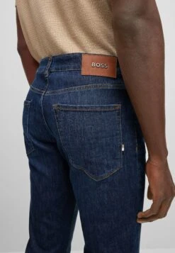 Boss Maine3 - Straight Leg Jeans - Dark Blue Twelve -Jack and Jones Verkoopwinkel 2c01df4ac7724e3f89693970da437e97