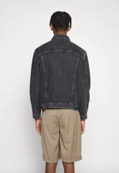 Trucker - Spijkerjas - Black -Jack and Jones Verkoopwinkel 2ccfb1689c7d455b94fc8466ebd97994