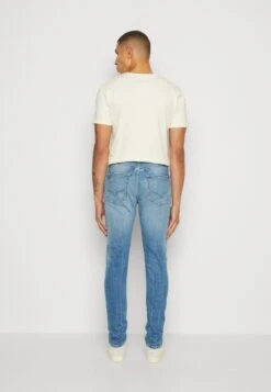 Pepe Jeans Crane - Jeans Tapered Fit - Denim -Jack and Jones Verkoopwinkel 2ce743969b894e8a9d6fdf996d242c95