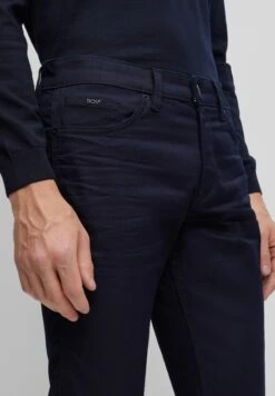 Boss Delaware - Slim Fit Jeans - Dark Blue 11 Boss Delaware - Slim Fit Jeans - Dark Blue -Jack and Jones Verkoopwinkel 2d4c736951b34caca2020a5aae115e84