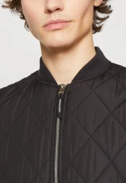 Jack & Jones Jjkeen Liner Bodywarmer - Bodywarmer - Black 13 Jack & Jones Jjkeen Liner Bodywarmer - Bodywarmer - Black -Jack and Jones Verkoopwinkel 2d4fcc46e3d44b26bb797e4e4393da60