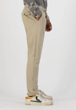 Broek - Aluminium -Jack and Jones Verkoopwinkel 2dd901d6658f4c4c954830dd658034ca