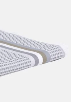 Möve Strandhanddoek - Snow Stone 5 Möve Strandhanddoek - Snow Stone -Jack and Jones Verkoopwinkel 2ea08368842f4fa787780c738e6b724c