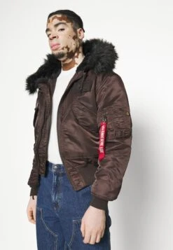 Alpha Industries Hooded Custom - Winterjas - Hunter Brown 19 Alpha Industries Hooded Custom - Winterjas - Hunter Brown -Jack and Jones Verkoopwinkel 2ed81ed114c848d4b91298b181bdd136