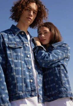 YOURTURN Wincent Weiss Unisex - Spijkerjas - Blue Denim -Jack and Jones Verkoopwinkel 2faddb5b7cd94ab289accdf12a466db0