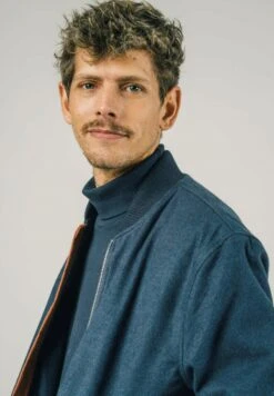 Brava Fabrics Bomberjacks - Blue -Jack and Jones Verkoopwinkel 309ed1d43d3143e8be1fac511886c8e1