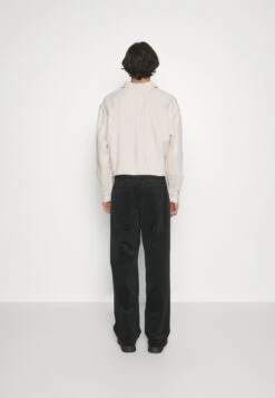 Nike Sportswear Trend Pant - Broek - Black/Team Orange/University Gold -Jack and Jones Verkoopwinkel 3101844e49764fea81ff8cc741a26cf8